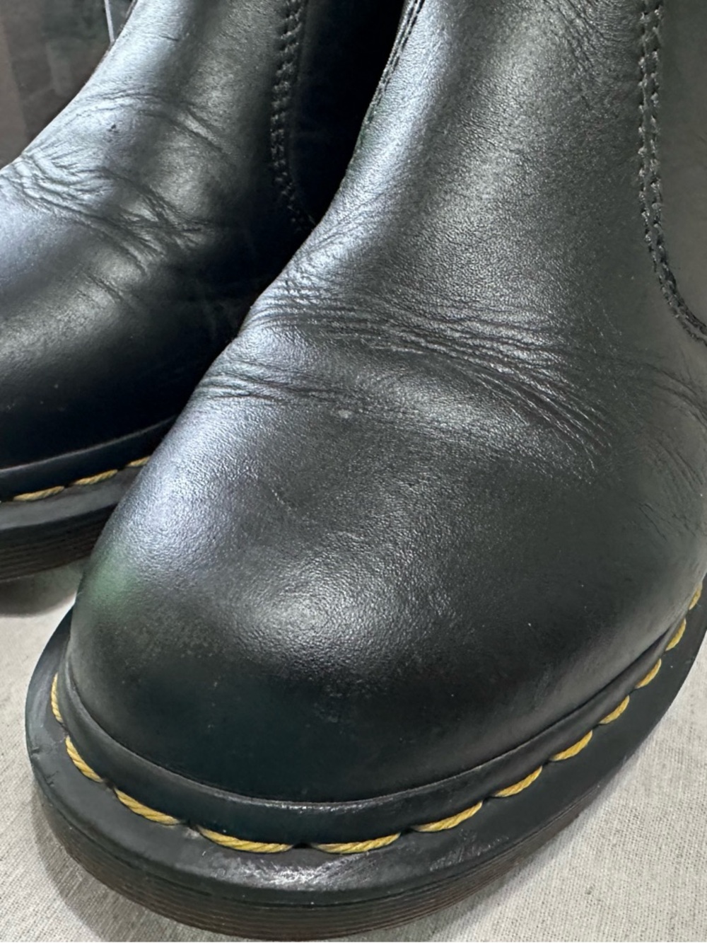 Dr. Martens boots - Picture 4 of 10